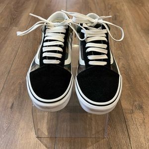 VANS Old Skool Shoe - Camo Print. Size W8/M6.5